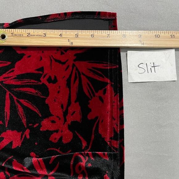 Whimsigoth Oversized Medium Red Black Dark Goth Romantic Floral Velvet Tunic Top - Picture 11 of 11